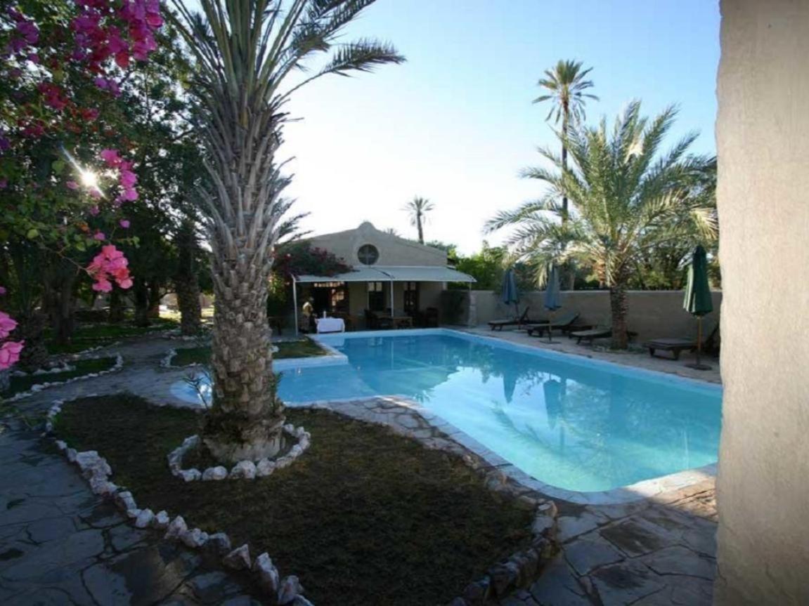 Fort Sesfontein Lodge & Safaris מראה חיצוני תמונה